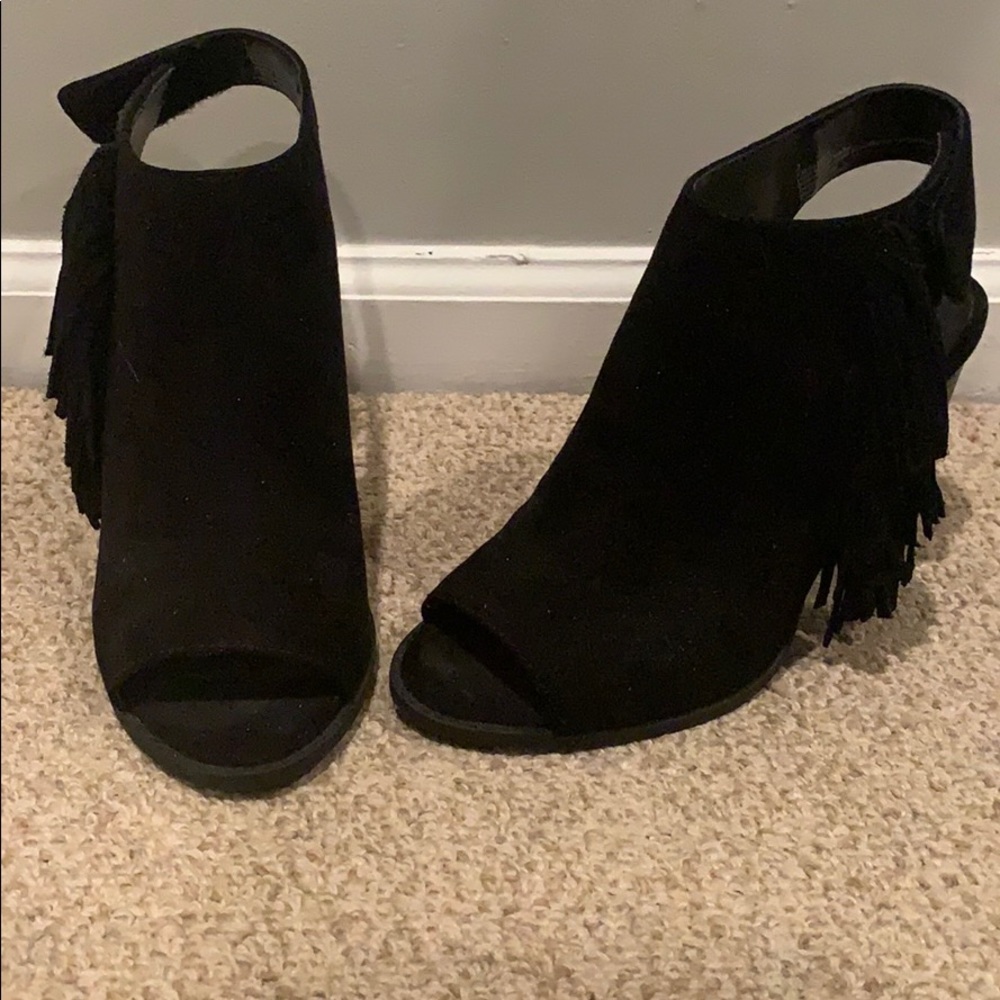 SOLD ** Black suede fringe booties